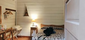 intérieur de la frontier cabin au Roosevelt lodge