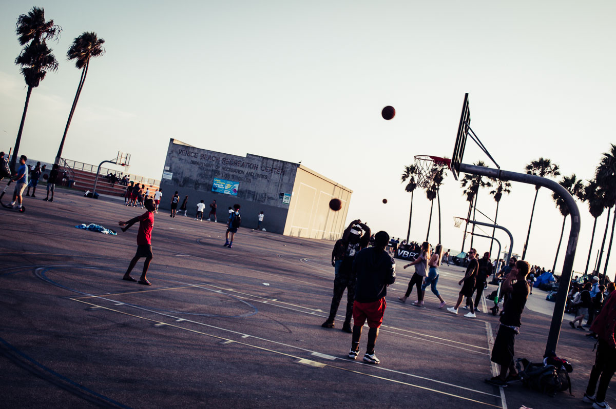 terrain de basket a Venice Beach
