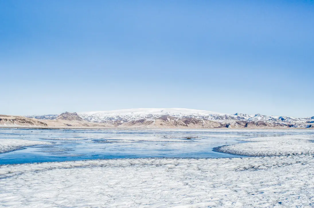 paysage givré en hiver en islande