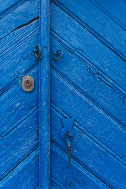 porte bleue à Santorin