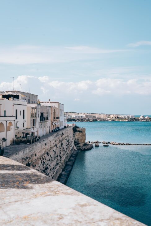 vue panoramique des remparts d'Otrante