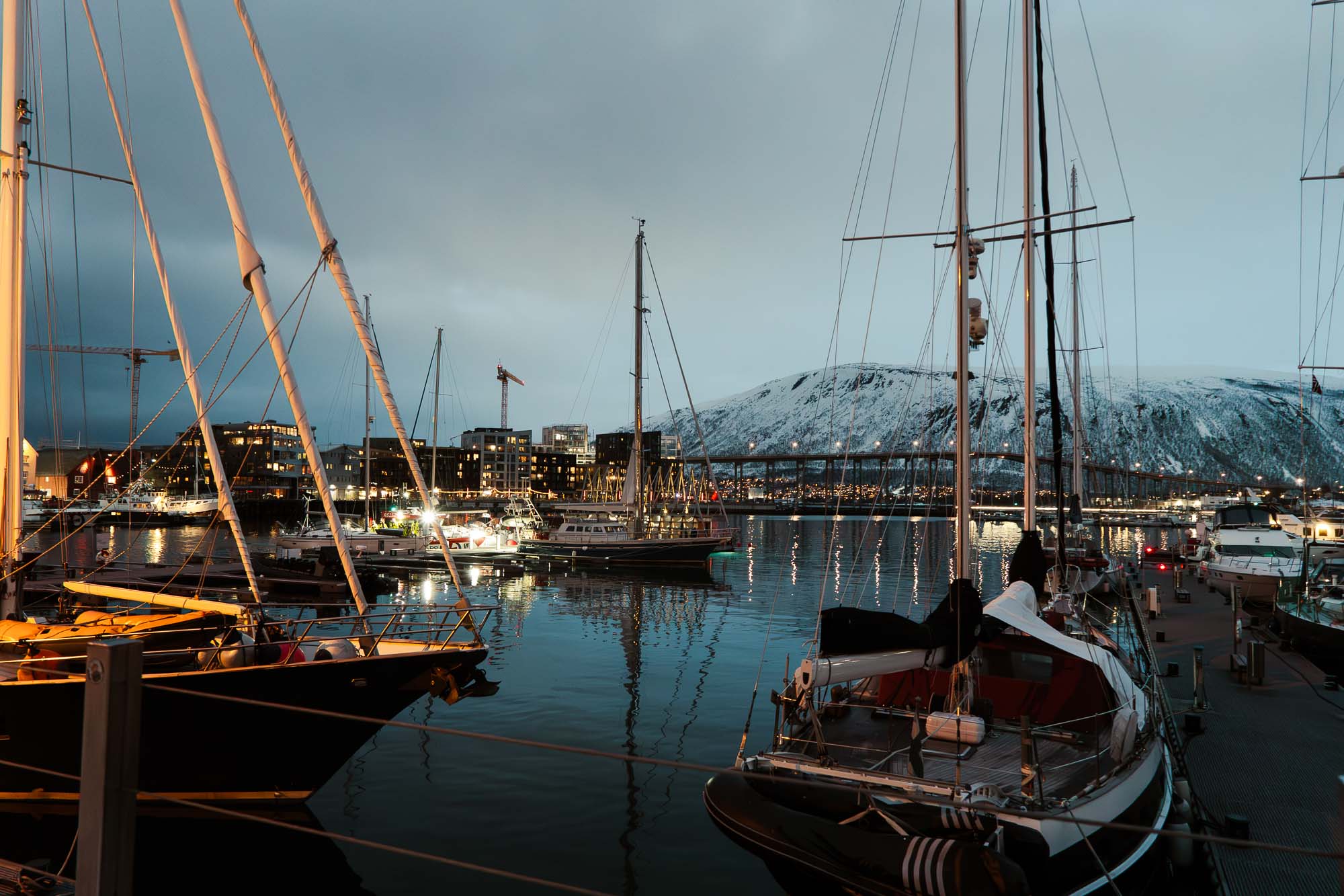 bateaux dans le port de Tromso