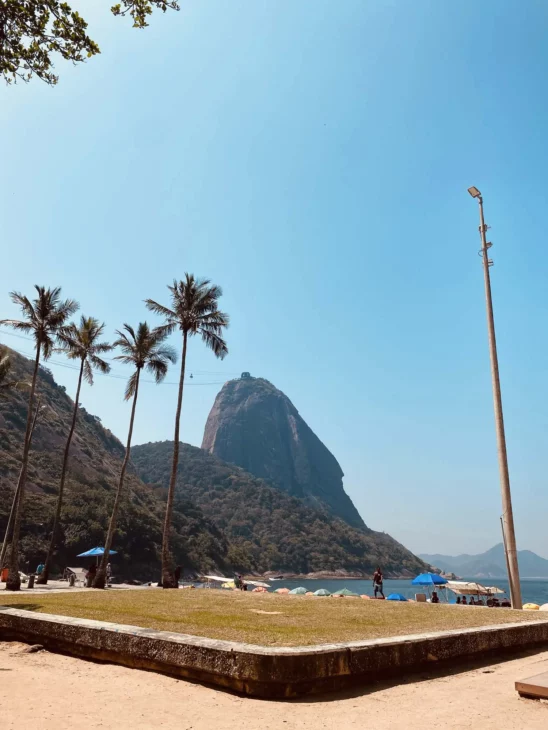 vue sur le pain de sucre depuis Praia vermelha