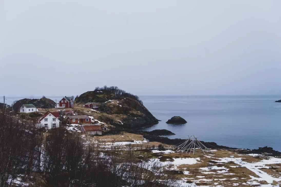 village vers Gryllefjord