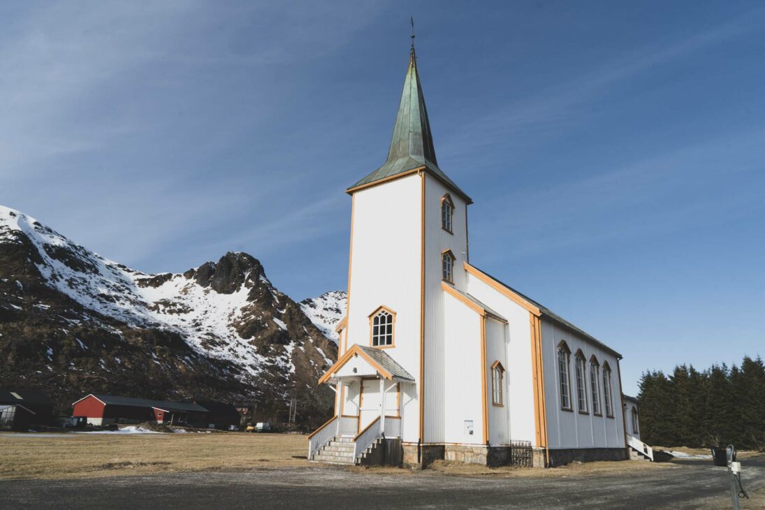 église blanche de Valberg