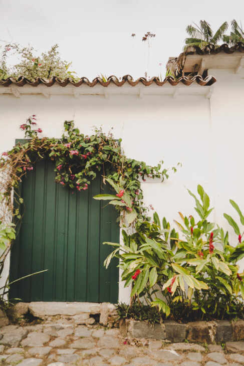 façade fleurie de Paraty
